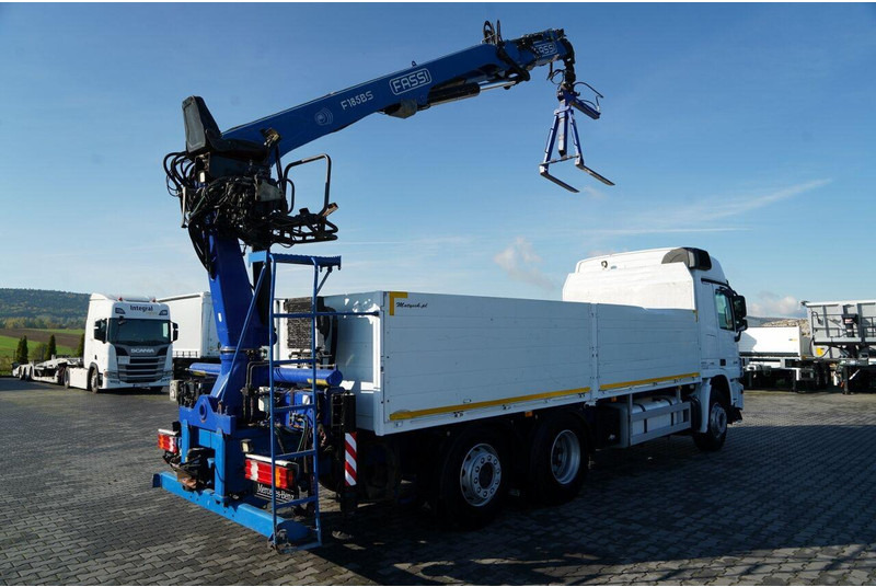 Mercedes-Benz ACTROS 2548 / 6x2 / BURTOWA - 6,5 M / OŚ PODNOSZONA / HDS FASSI - Truk flatbed, Truk derek: gambar 4 Mercedes-Benz ACTROS 2548 / 6x2 / BURTOWA - 6,5 M / OŚ PODNOSZONA / HDS FASSI - Truk flatbed, Truk derek: gambar 4