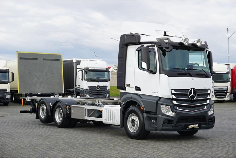 Mercedes-Benz ACTROS / 2553 / ACC / E 6 / BDF + WINDA / 7.15 , 7.45, 7.82 M / - Truk sasis: gambar 1 Mercedes-Benz ACTROS / 2553 / ACC / E 6 / BDF + WINDA / 7.15 , 7.45, 7.82 M / - Truk sasis: gambar 1