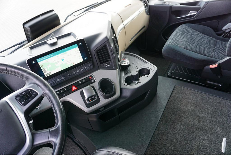 Truk berpendingin Mercedes-Benz ACTROS / 2853 / ACC / E 6 / MP 5 / CHŁODNIA + WINDA / 18 PALET /: gambar 9