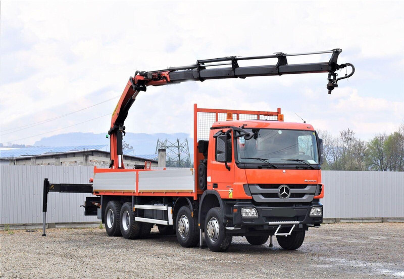 Mercedes-Benz ACTROS 3241 - Truk flatbed, Truk derek: gambar 1 Mercedes-Benz ACTROS 3241 - Truk flatbed, Truk derek: gambar 1