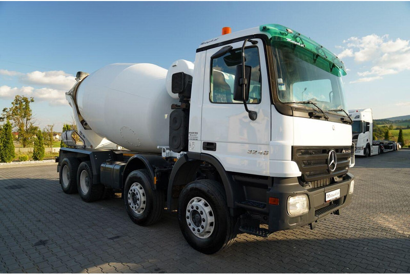 Mercedes-Benz ACTROS 3246 / BETONOMIESZARKA SCHWING STETTER / 8X4 / EPS + SPRZ - Truk pengaduk beton: gambar 2 Mercedes-Benz ACTROS 3246 / BETONOMIESZARKA SCHWING STETTER / 8X4 / EPS + SPRZ - Truk pengaduk beton: gambar 2