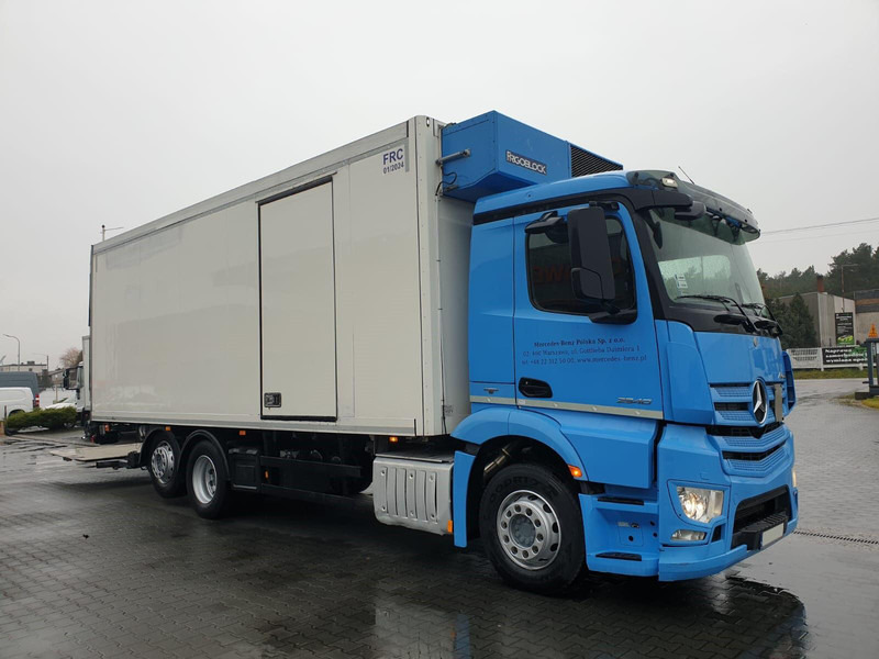 Mercedes-Benz ANTOS 2540 REFRIGERATOR + LIFT + SIDE DOOR - Truk berpendingin: gambar 5 Mercedes-Benz ANTOS 2540 REFRIGERATOR + LIFT + SIDE DOOR - Truk berpendingin: gambar 5
