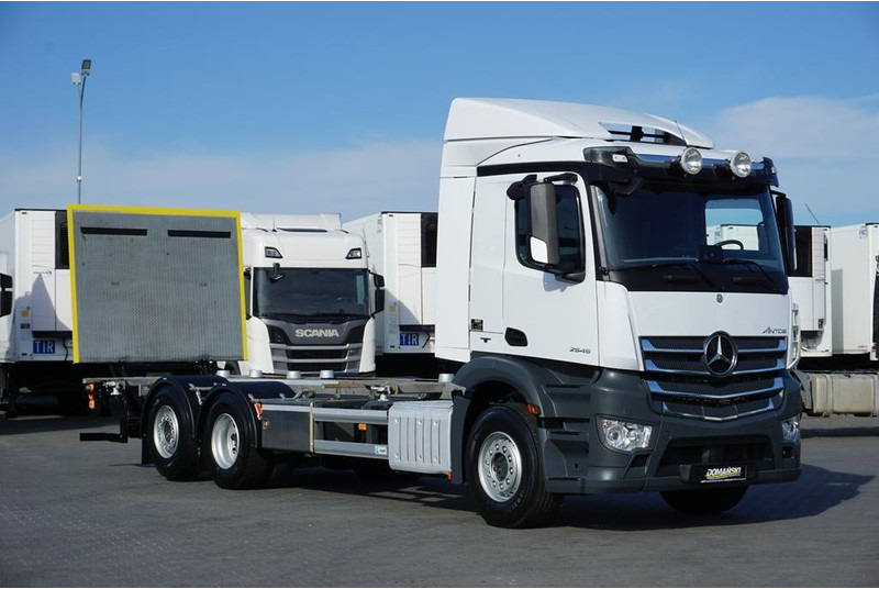 Mercedes-Benz ANTOS / 2545 / ACC / E 6 / BDF + WINDA / 7.15 , 7.45, 7.82 M / O - Truk sasis: gambar 1 Mercedes-Benz ANTOS / 2545 / ACC / E 6 / BDF + WINDA / 7.15 , 7.45, 7.82 M / O - Truk sasis: gambar 1
