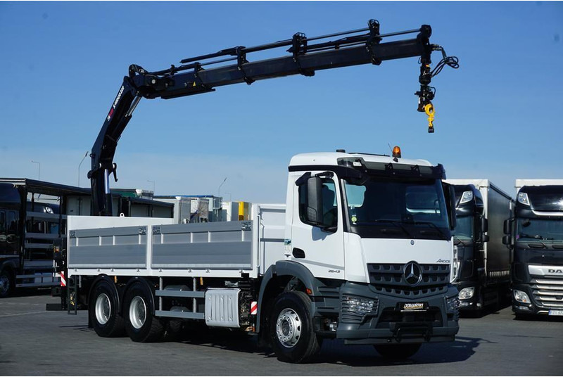 Mercedes-Benz AROCS / 2643 / 6 X 4 / SKRZYNIOWY + HDS / HIAB 228 E – 4 / WYS. - Truk flatbed, Truk derek: gambar 2 Mercedes-Benz AROCS / 2643 / 6 X 4 / SKRZYNIOWY + HDS / HIAB 228 E – 4 / WYS. - Truk flatbed, Truk derek: gambar 2