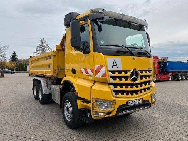 Mercedes-Benz AROCS 2648 - Truk jungkit: gambar 3 Mercedes-Benz AROCS 2648 - Truk jungkit: gambar 3