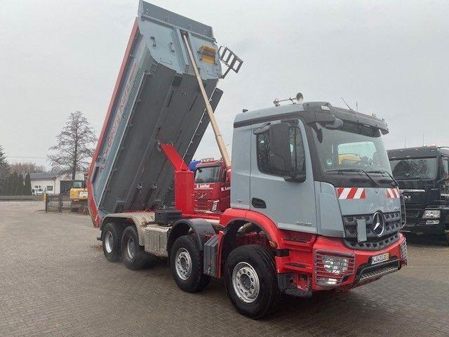 Mercedes-Benz AROCS 3246 8X4 Eur 6 , KIPPER MEILLER MULDA - Truk jungkit: gambar 2 Mercedes-Benz AROCS 3246 8X4 Eur 6 , KIPPER MEILLER MULDA - Truk jungkit: gambar 2