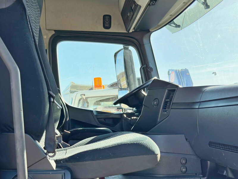 Truk pengaduk beton Mercedes-Benz AROCS 3743 * Betonpumpe + FUNK * 8x4 * TOP: gambar 9 Truk pengaduk beton Mercedes-Benz AROCS 3743 * Betonpumpe + FUNK * 8x4 * TOP: gambar 9