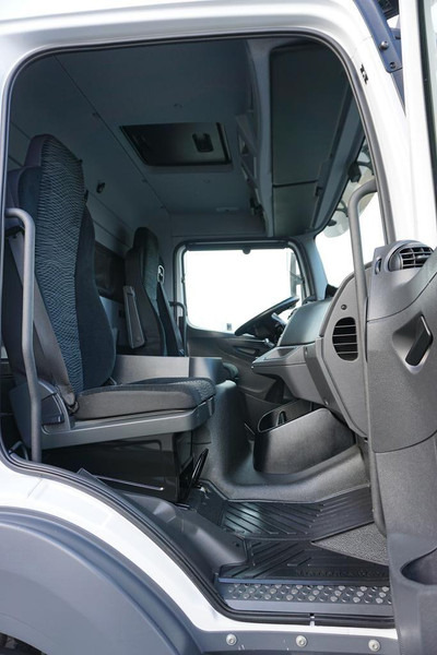 Truk berpendingin Mercedes-Benz ATEGO / 1223 / ACC / EURO 6 / CHŁODNIA + WINDA / MULTITEMPERATUR: gambar 9