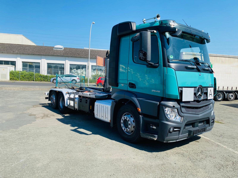Mercedes-Benz Actros 2545 Meileraufbau GUTER ZUSTAND - Truk flatbed, Truk derek: gambar 2 Mercedes-Benz Actros 2545 Meileraufbau GUTER ZUSTAND - Truk flatbed, Truk derek: gambar 2