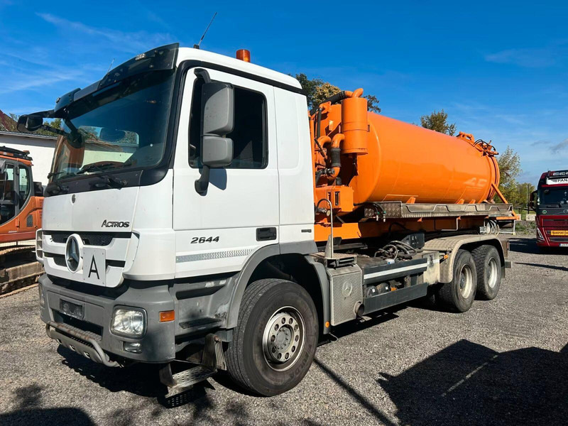Mercedes-Benz Actros 2644 - Vacuum truck - Truk vakum: gambar 1 Mercedes-Benz Actros 2644 - Vacuum truck - Truk vakum: gambar 1