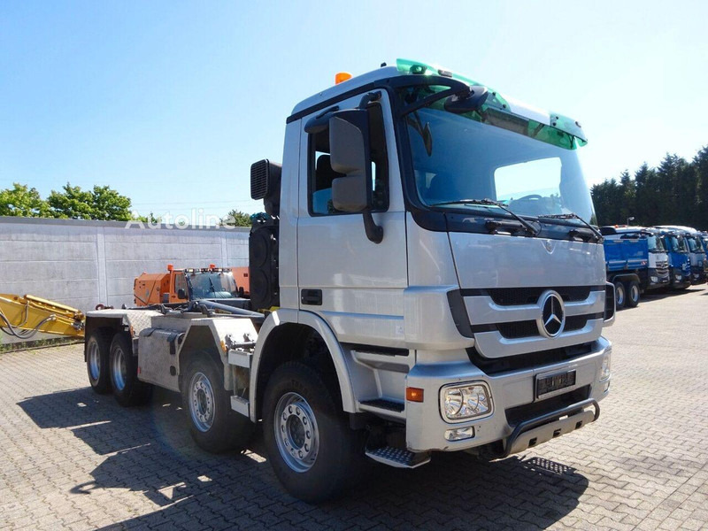 Mercedes-Benz Actros 3244 - Hook lift truck 8x4 - Hook lift, Truk derek: gambar 3 Mercedes-Benz Actros 3244 - Hook lift truck 8x4 - Hook lift, Truk derek: gambar 3