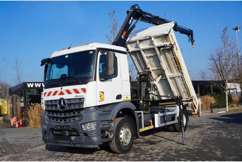 Mercedes-Benz Arocs 1833 3-Way Tipper Crane HIAB X-DUO 128 B - Truk jungkit, Truk derek: gambar 2 Mercedes-Benz Arocs 1833 3-Way Tipper Crane HIAB X-DUO 128 B - Truk jungkit, Truk derek: gambar 2