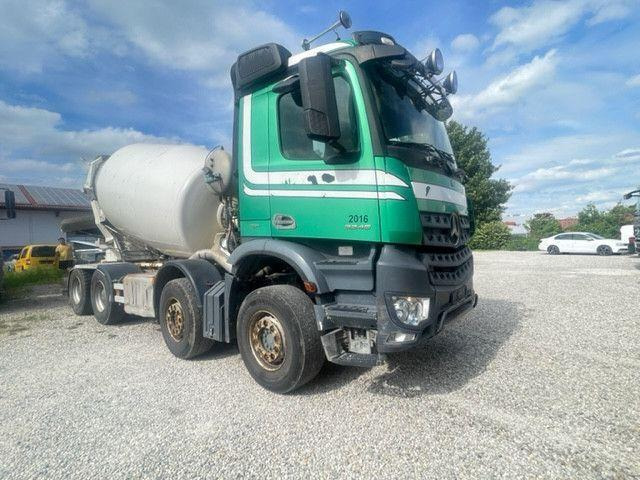 Mercedes-Benz Arocs 3246 8X4 Betonkeverő - Truk pengaduk beton: gambar 2 Mercedes-Benz Arocs 3246 8X4 Betonkeverő - Truk pengaduk beton: gambar 2