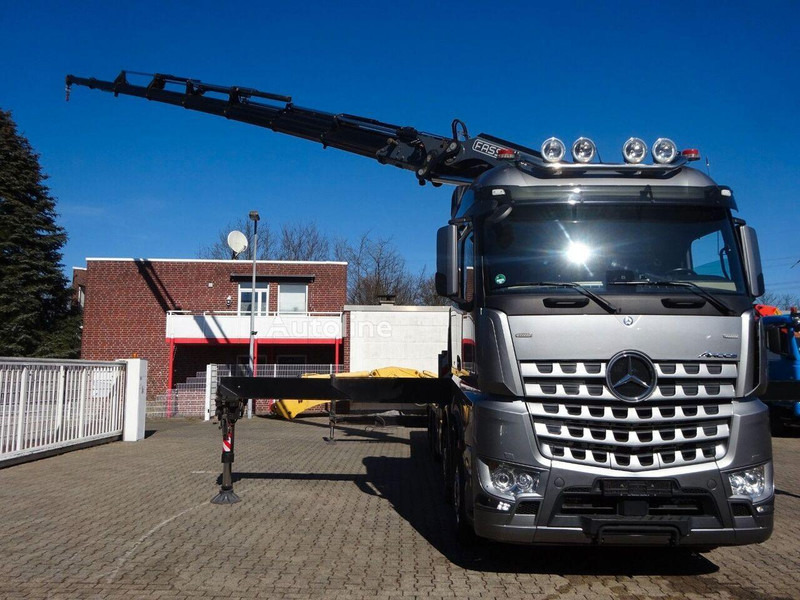 Mercedes-Benz Arocs 3453 8x2 Open Flatbed + Crane Fassi F820 - Truk flatbed, Truk derek: gambar 4 Mercedes-Benz Arocs 3453 8x2 Open Flatbed + Crane Fassi F820 - Truk flatbed, Truk derek: gambar 4