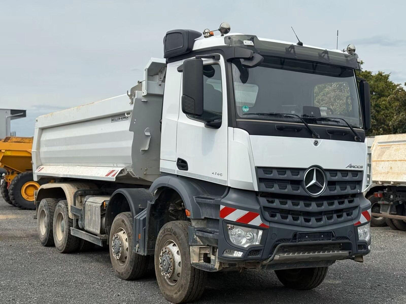 Mercedes-Benz Arocs 4145 - Meiller P436 tipper - Truk jungkit: gambar 1 Mercedes-Benz Arocs 4145 - Meiller P436 tipper - Truk jungkit: gambar 1