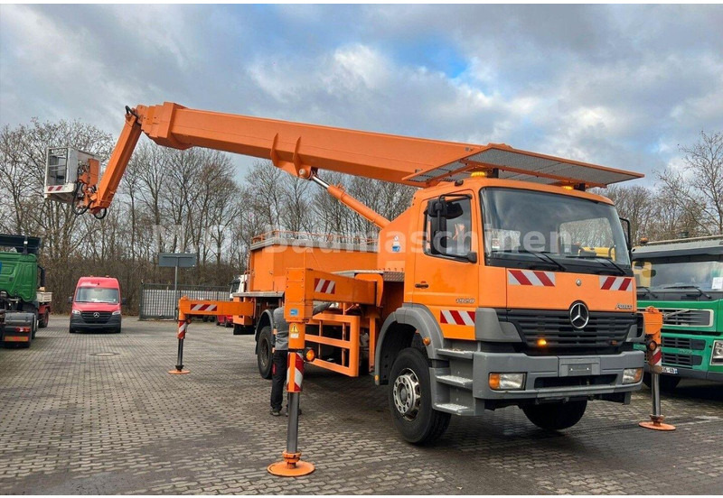 Mercedes-Benz Atego 1928 - Platform udara yang dipasang di truk: gambar 5 Mercedes-Benz Atego 1928 - Platform udara yang dipasang di truk: gambar 5