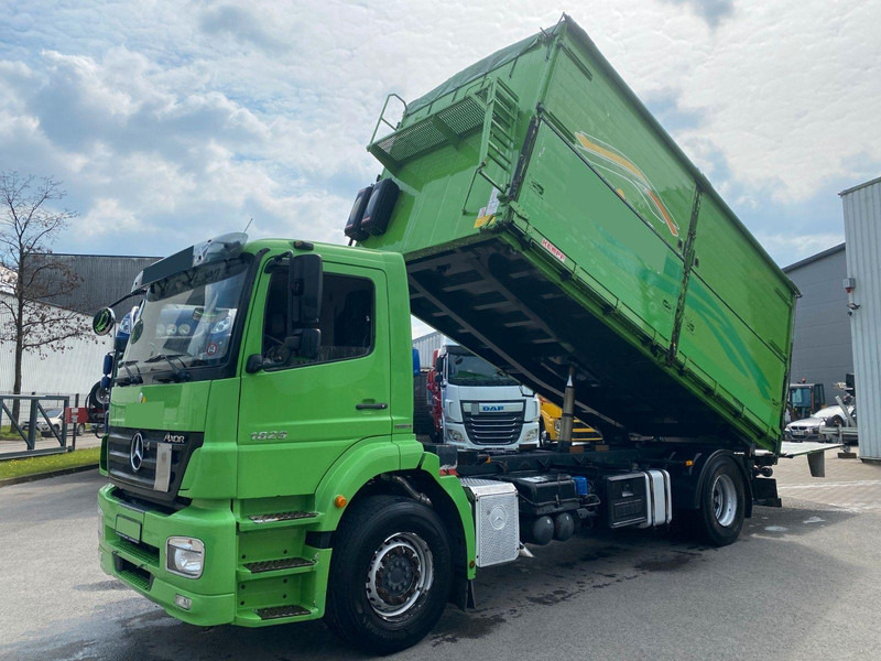 Mercedes-Benz Axor 1829 Tipper - Truk jungkit: gambar 5 Mercedes-Benz Axor 1829 Tipper - Truk jungkit: gambar 5