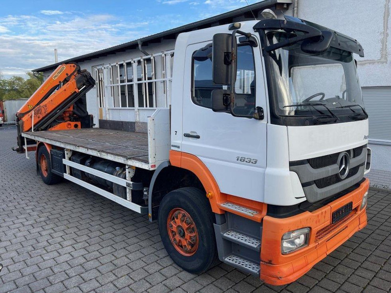Mercedes-Benz Axor 1833 - Truk flatbed, Truk derek: gambar 2 Mercedes-Benz Axor 1833 - Truk flatbed, Truk derek: gambar 2
