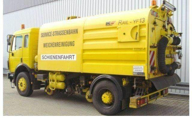 Mercedes-Benz SK 1820 4x2 Schienenreinigungs Kehrmaschine RAIL - Penyapu jalan: gambar 3 Mercedes-Benz SK 1820 4x2 Schienenreinigungs Kehrmaschine RAIL - Penyapu jalan: gambar 3