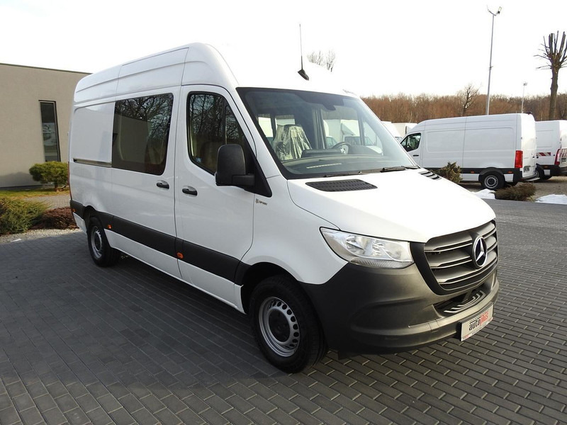 Mercedes-Benz SPRINTER 314 FURGON BRYGADÓWKA 6 MIEJSC TEMPOMAT KLIMATYZACJA - Bus mini, Van penumpang: gambar 4 Mercedes-Benz SPRINTER 314 FURGON BRYGADÓWKA 6 MIEJSC TEMPOMAT KLIMATYZACJA - Bus mini, Van penumpang: gambar 4