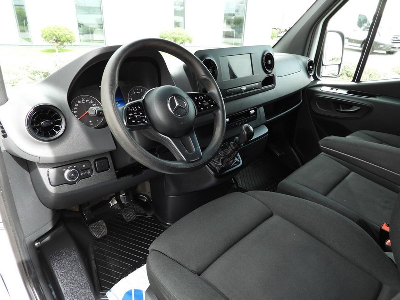 Mercedes-Benz SPRINTER 516 WYWROTKA TEMPOMAT BLIŹNIACZE KOŁA KLIMATYZACJA  160 - Van jungkit: gambar 2 Mercedes-Benz SPRINTER 516 WYWROTKA TEMPOMAT BLIŹNIACZE KOŁA KLIMATYZACJA  160 - Van jungkit: gambar 2