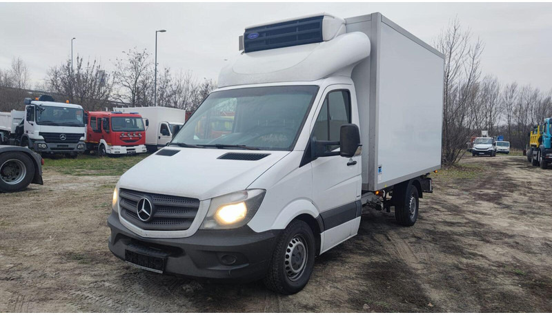 Mercedes-Benz Sprinter 316 cdi - Carrier Xarios 500 frigo - 3,5t - 220V - Van berpendingin: gambar 2 Mercedes-Benz Sprinter 316 cdi - Carrier Xarios 500 frigo - 3,5t - 220V - Van berpendingin: gambar 2