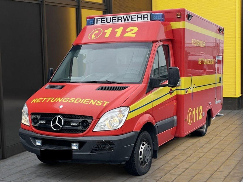 Mercedes-Benz Sprinter 516 CDI Ambulance car - Ambulans: gambar 1 Mercedes-Benz Sprinter 516 CDI Ambulance car - Ambulans: gambar 1