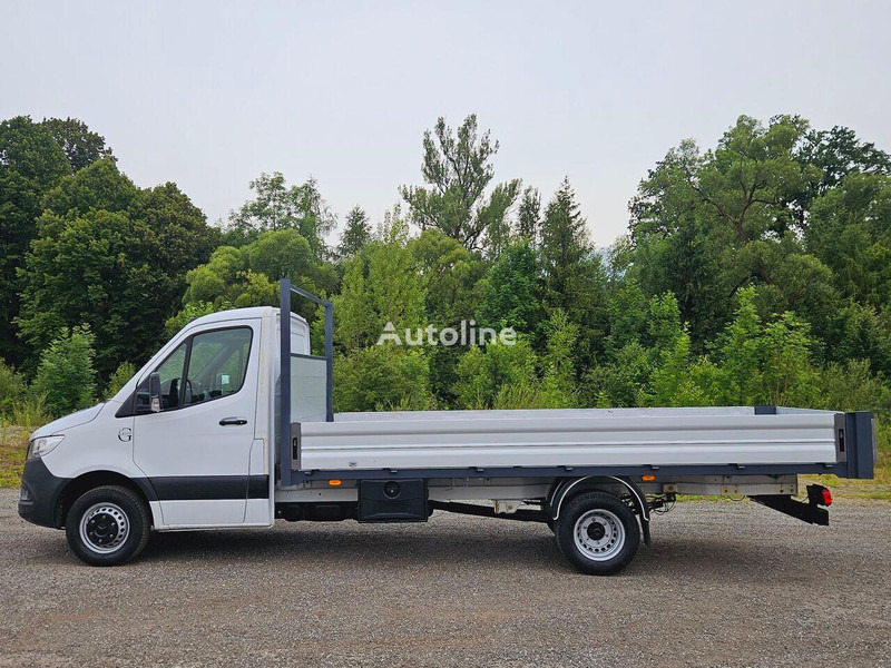 Mercedes-Benz Sprinter 519 CDI Flatbed - Truk flatbed: gambar 3 Mercedes-Benz Sprinter 519 CDI Flatbed - Truk flatbed: gambar 3