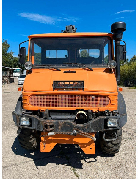 Mercedes-Benz UNIMOG - Truk jungkit, Truk derek: gambar 2 Mercedes-Benz UNIMOG - Truk jungkit, Truk derek: gambar 2