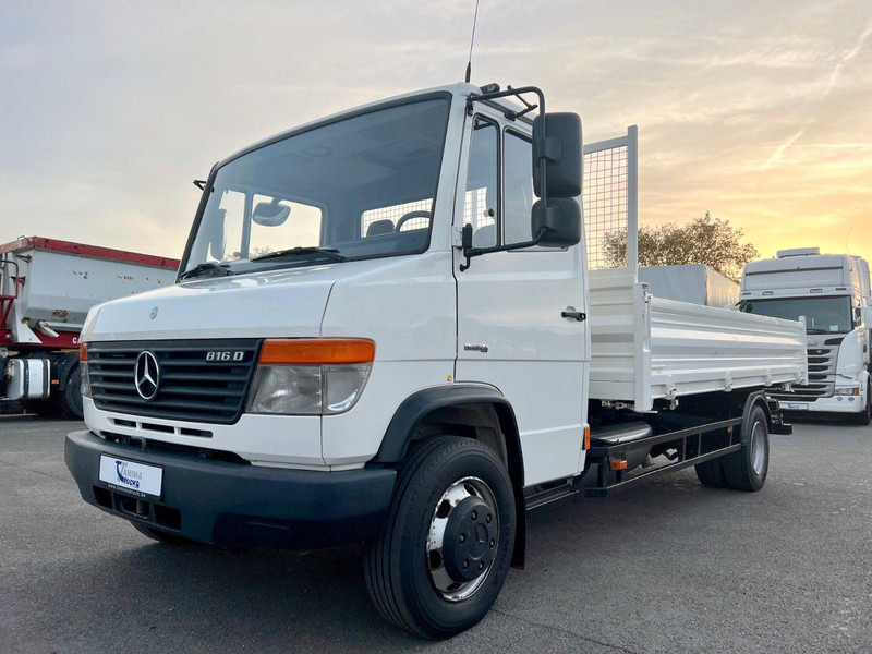 Mercedes-Benz Vario 816 816/AHK/ Blatt-Blatt /Radstand 4250mm - Truk jungkit: gambar 1 Mercedes-Benz Vario 816 816/AHK/ Blatt-Blatt /Radstand 4250mm - Truk jungkit: gambar 1