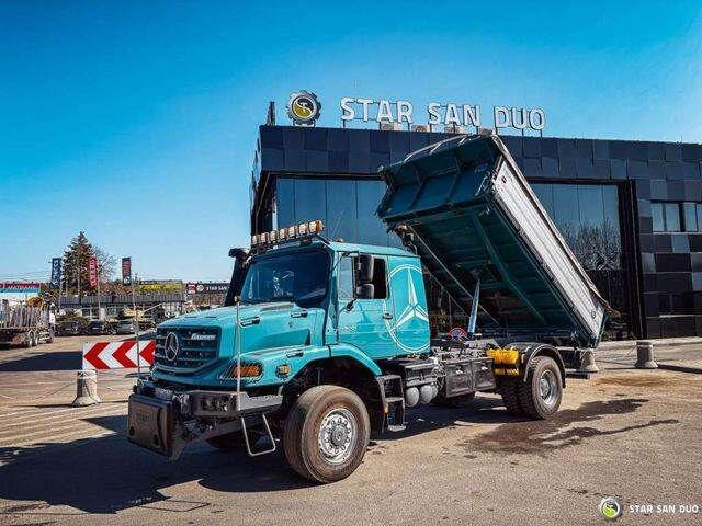 Mercedes-Benz Zetros 1833 4x4 Kipper Camper Chassis - Truk jungkit, Truk derek: gambar 1 Mercedes-Benz Zetros 1833 4x4 Kipper Camper Chassis - Truk jungkit, Truk derek: gambar 1