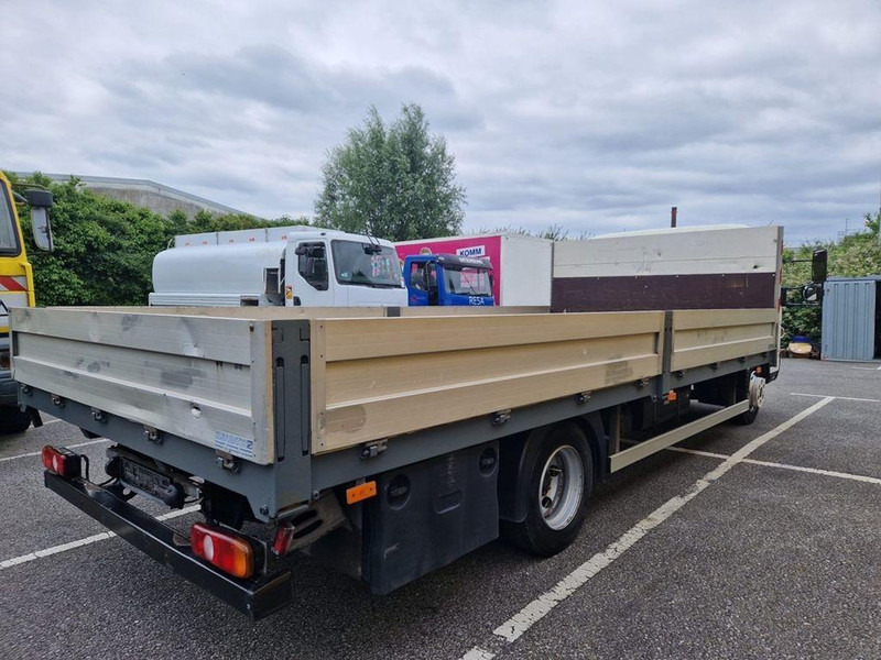 Mitsubishi 70 C 18 Fuso Canter Pritschenwagen Euro 6 - Truk flatbed: gambar 4 Mitsubishi 70 C 18 Fuso Canter Pritschenwagen Euro 6 - Truk flatbed: gambar 4