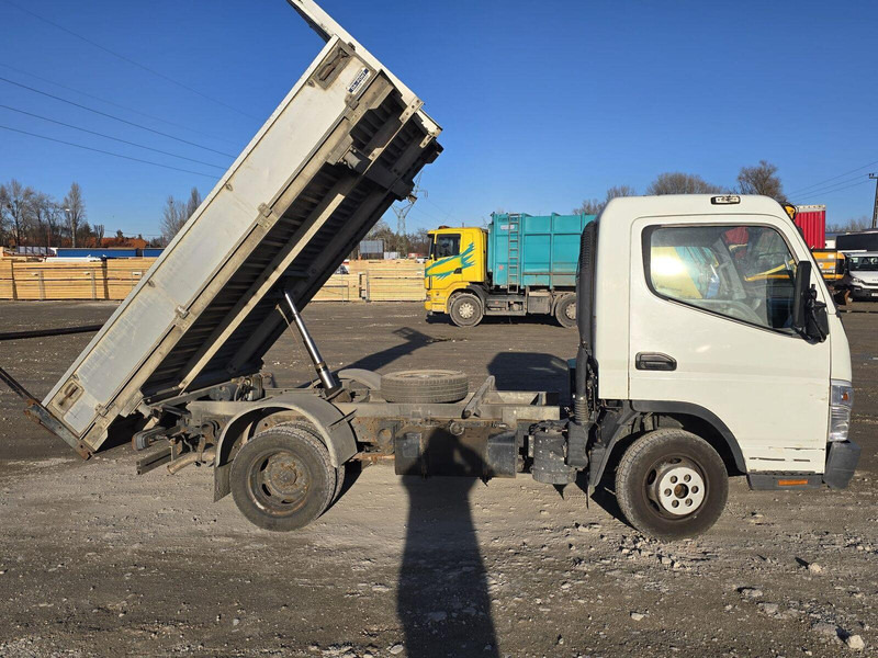 Mitsubishi Canter Fuso 3,0 d - 3 sided Tipper - Van jungkit: gambar 4 Mitsubishi Canter Fuso 3,0 d - 3 sided Tipper - Van jungkit: gambar 4