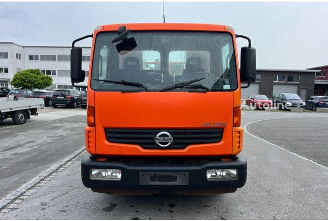Nissan Atleon 80.19 - Hook lift truck+tipper - Hook lift: gambar 3 Nissan Atleon 80.19 - Hook lift truck+tipper - Hook lift: gambar 3