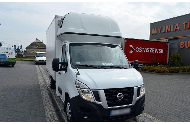 Nissan NV400 Container, Hen House, Registered - Van box: gambar 5 Nissan NV400 Container, Hen House, Registered - Van box: gambar 5