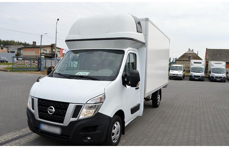 Nissan NV400 Container, Hen House, Registered - Van box: gambar 1 Nissan NV400 Container, Hen House, Registered - Van box: gambar 1