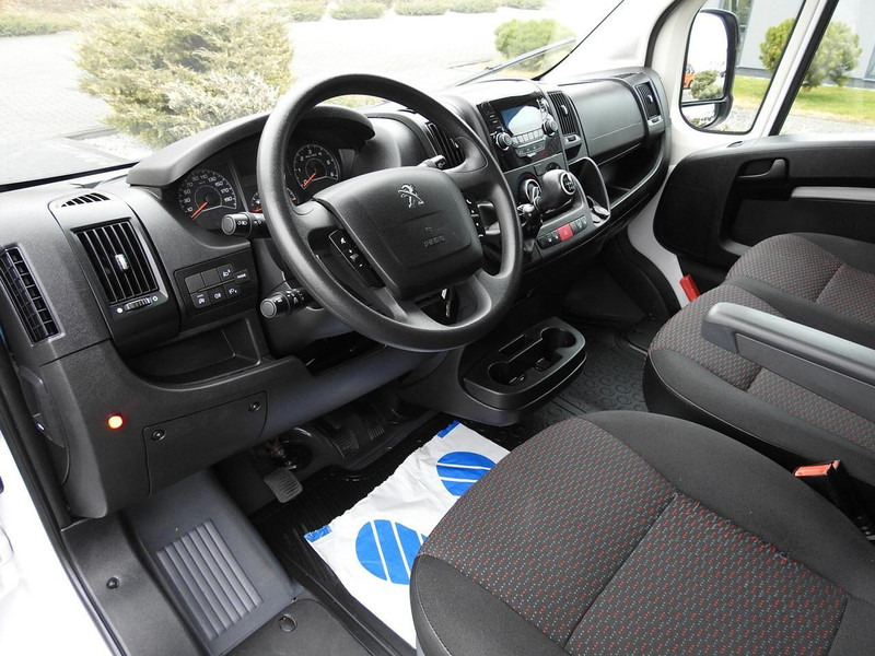 Peugeot BOXER KONTENER WINDA 8 PALET TEMPOMAT KLIMATYZACJA 140KM [ V050 - Van box: gambar 2 Peugeot BOXER KONTENER WINDA 8 PALET TEMPOMAT KLIMATYZACJA 140KM [ V050 - Van box: gambar 2