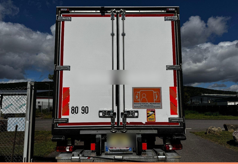 Renault D 16.220 - Truk berpendingin: gambar 5 Renault D 16.220 - Truk berpendingin: gambar 5