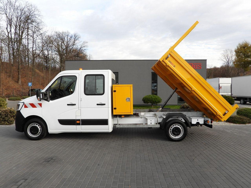 Van jungkit, Van kombi Renault Master: gambar 8