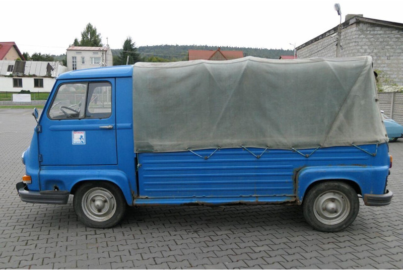 Renault R21 / ESTAFETTE 1000 / OLDTIMER / 1970 YEAR / 38 000 KM !! - Van flatbed: gambar 5 Renault R21 / ESTAFETTE 1000 / OLDTIMER / 1970 YEAR / 38 000 KM !! - Van flatbed: gambar 5