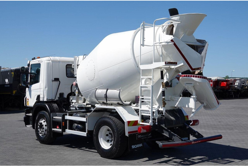 Scania P 320 / BETONOMIESZARKA / GRUSZKA / 6 m3 / EURO 6 - Truk pengaduk beton: gambar 3 Scania P 320 / BETONOMIESZARKA / GRUSZKA / 6 m3 / EURO 6 - Truk pengaduk beton: gambar 3