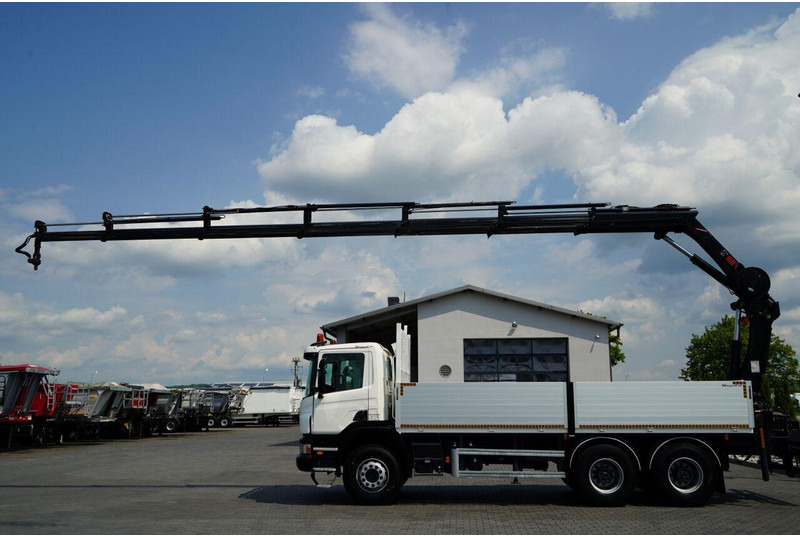 Scania P 360 / 6X4 / SKRZYNIOWY 4.85 + HDS HIAB 211 E-6 HIDUO / UDŹWIG - Truk flatbed, Truk derek: gambar 5 Scania P 360 / 6X4 / SKRZYNIOWY 4.85 + HDS HIAB 211 E-6 HIDUO / UDŹWIG - Truk flatbed, Truk derek: gambar 5