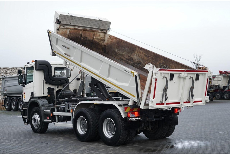 Scania P 410 / 6x4 / WYWROTKA DWU-STRONNA / HYDROBURTA / BOARDMATIC / - Truk jungkit: gambar 4 Scania P 410 / 6x4 / WYWROTKA DWU-STRONNA / HYDROBURTA / BOARDMATIC / - Truk jungkit: gambar 4