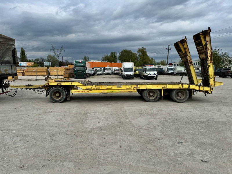 Schwarzmüller heavy machinery transporter - Trailer flatbed: gambar 2 Schwarzmüller heavy machinery transporter - Trailer flatbed: gambar 2