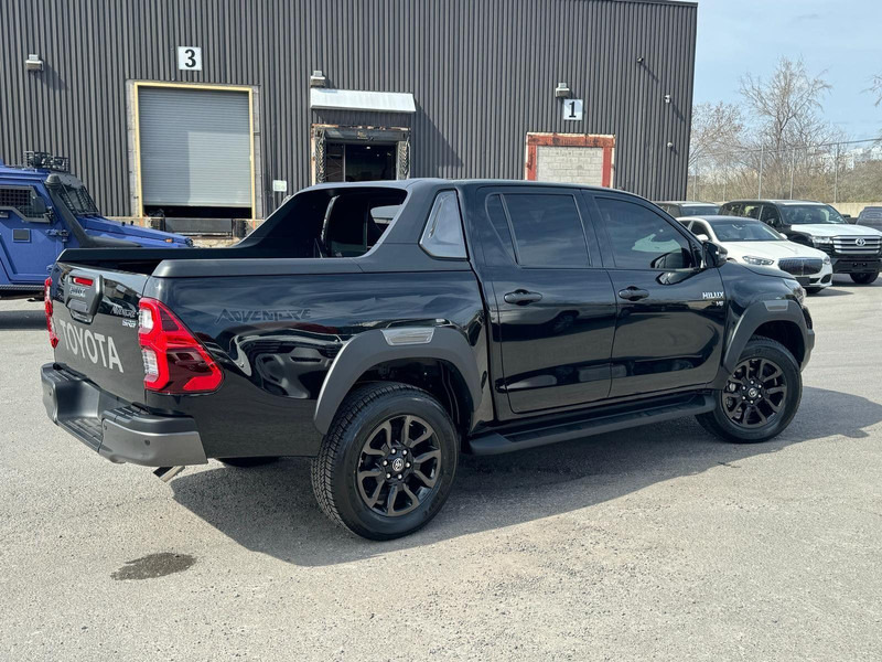 Toyota Hilux Armored SUV - Mobil SUV: gambar 2 Toyota Hilux Armored SUV - Mobil SUV: gambar 2