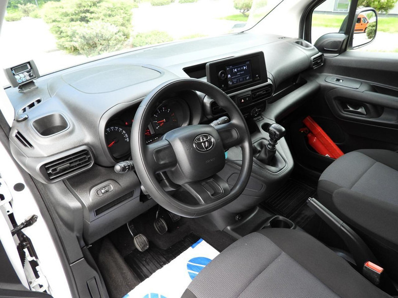 Toyota PROACE CITY  FURGON CHŁODNIA  -15*C ZASILANIE 230V TEMPOMAT KLIM - Van berpendingin: gambar 2 Toyota PROACE CITY  FURGON CHŁODNIA  -15*C ZASILANIE 230V TEMPOMAT KLIM - Van berpendingin: gambar 2