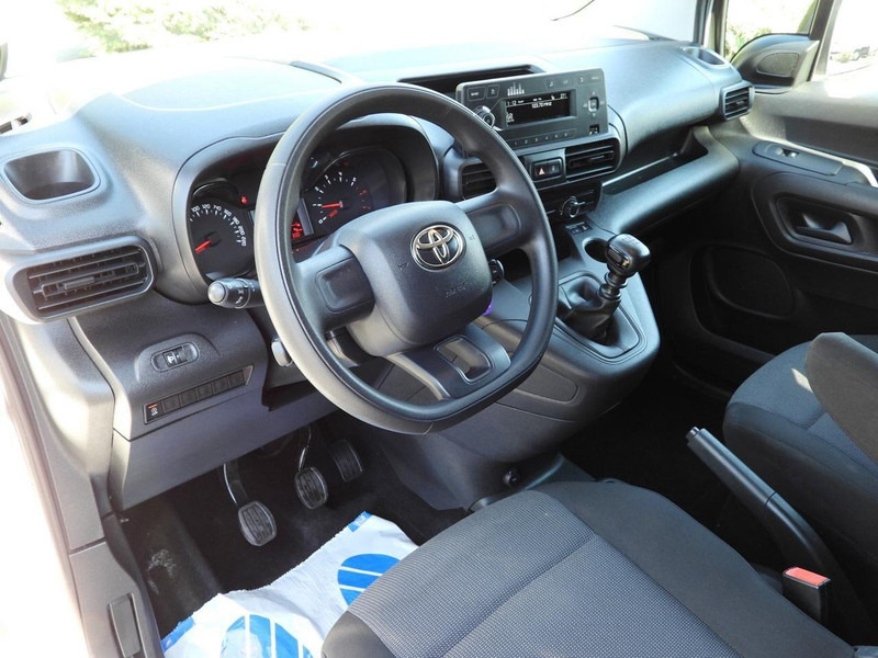 Toyota PROACE CITY  FURGON CHŁODNIA  -15*C ZASILANIE 230V TEMPOMAT KLIM - Van berpendingin: gambar 2 Toyota PROACE CITY  FURGON CHŁODNIA  -15*C ZASILANIE 230V TEMPOMAT KLIM - Van berpendingin: gambar 2