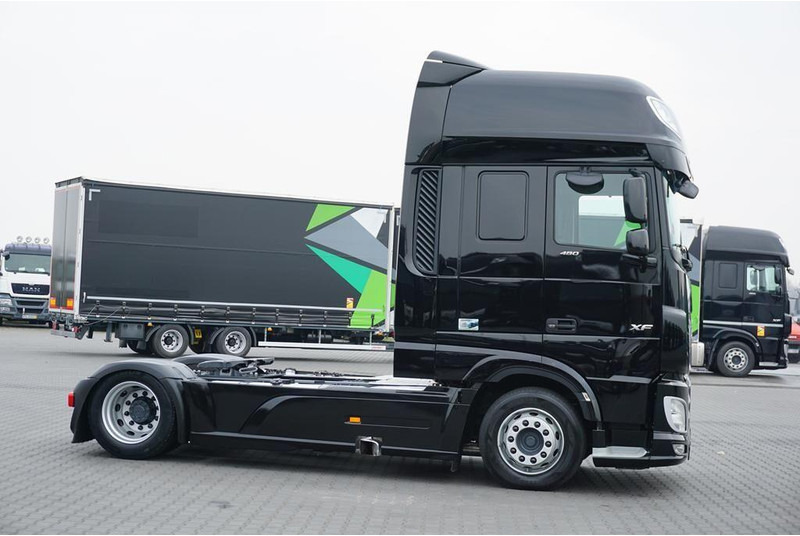 DAF 106 / 480 / EURO 6 / ACC / MEGA / LOW DECK / SUPER SPACE CAB - Tractor head: gambar 4 DAF 106 / 480 / EURO 6 / ACC / MEGA / LOW DECK / SUPER SPACE CAB - Tractor head: gambar 4