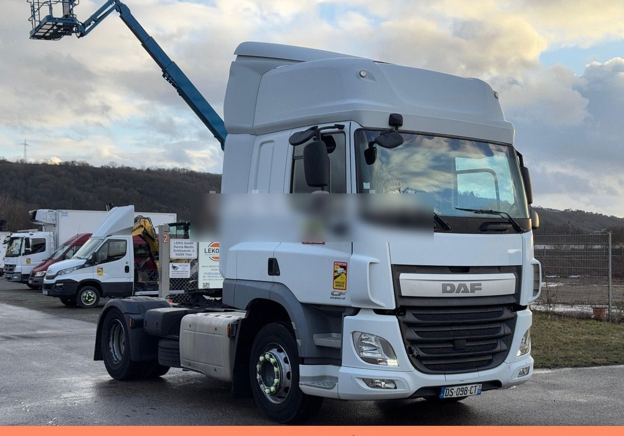 DAF CF 400.19 - Tractor head: gambar 1 DAF CF 400.19 - Tractor head: gambar 1