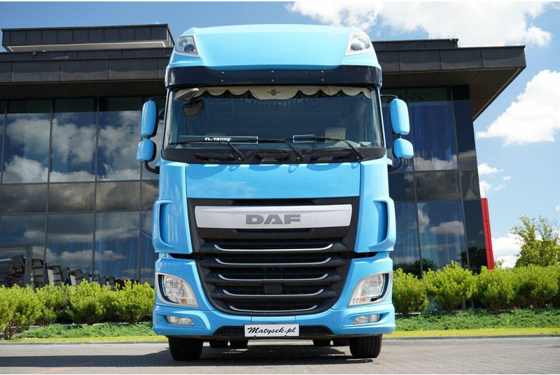 DAF XF 460 / SUPER SPACE CAB / RETARDER / EURO 6 / 2015 YEAR - Tractor head: gambar 5 DAF XF 460 / SUPER SPACE CAB / RETARDER / EURO 6 / 2015 YEAR - Tractor head: gambar 5